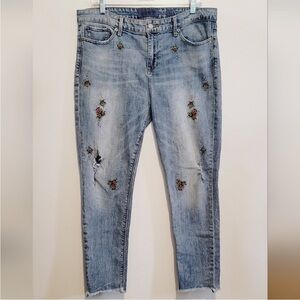 Lucky Brand Ava Crop Floral Embroidered Distressed Jeans